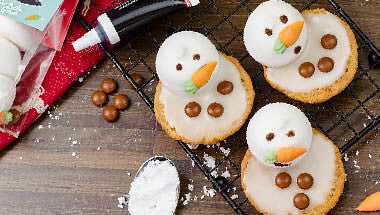 Schneemann Kekse selber backen!