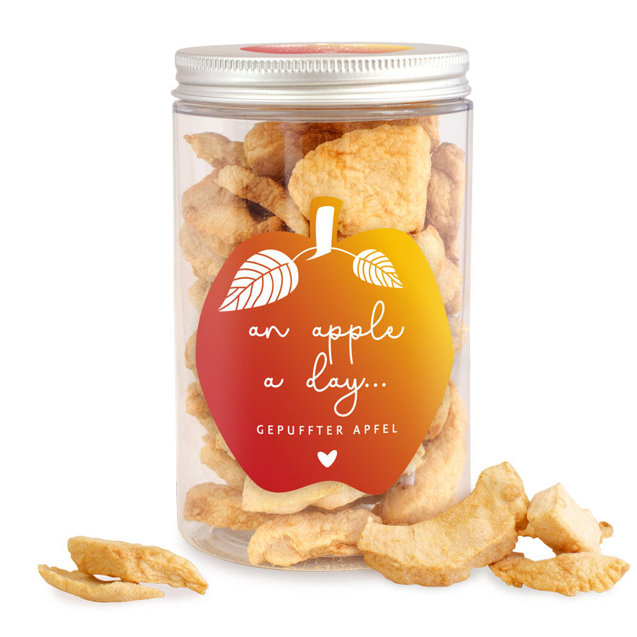 Gepuffte Apfelchips in der Dose